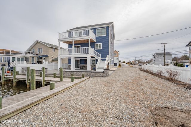1201 Niihau Drive, Forked River, NJ 08731