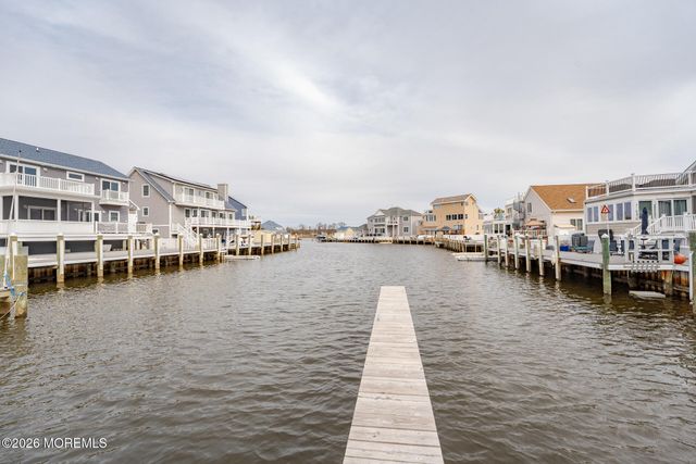1201 Niihau Drive, Forked River, NJ 08731