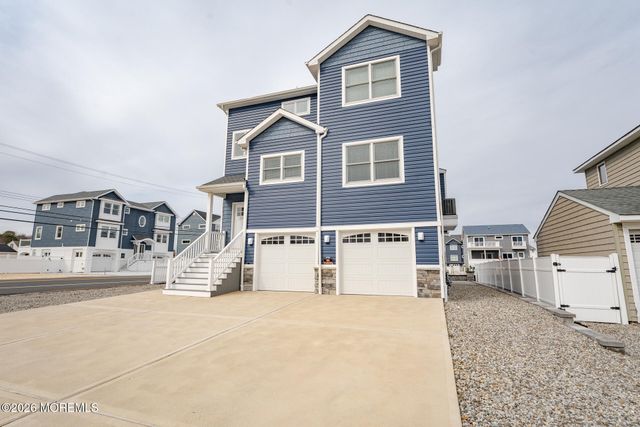 1201 Niihau Drive, Forked River, NJ 08731