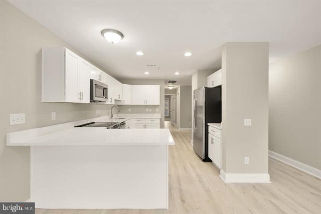 1753 W STREET C, Washington, DC 20020