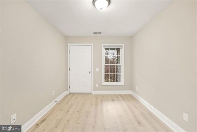 1753 W STREET C, Washington, DC 20020