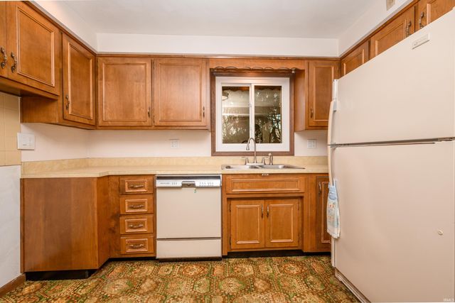 5090 N County Road 925 W, Yorktown, IN 47396