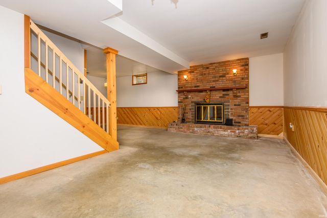 5090 N County Road 925 W, Yorktown, IN 47396