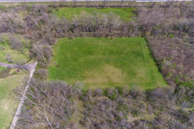 5090 N County Road 925 W, Yorktown, IN 47396