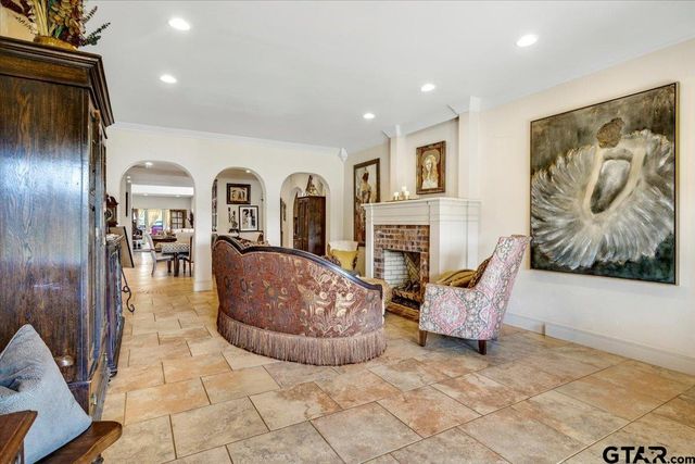 395 County Road 2482, Mineola, TX 75773
