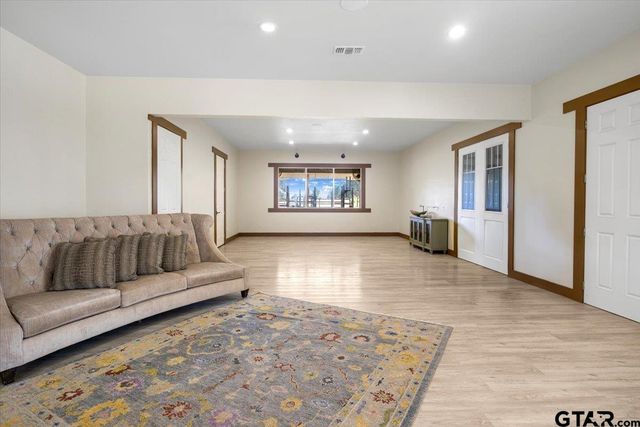 395 County Road 2482, Mineola, TX 75773