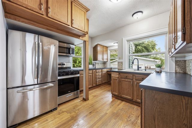 516 Forest Drive SE, Cedar Rapids, IA 52403