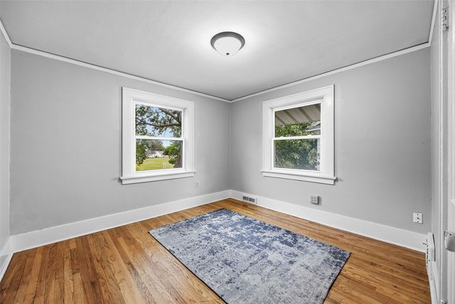 516 Forest Drive SE, Cedar Rapids, IA 52403