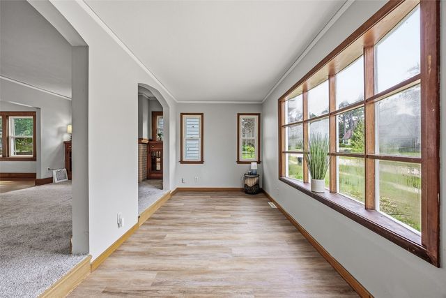 516 Forest Drive SE, Cedar Rapids, IA 52403