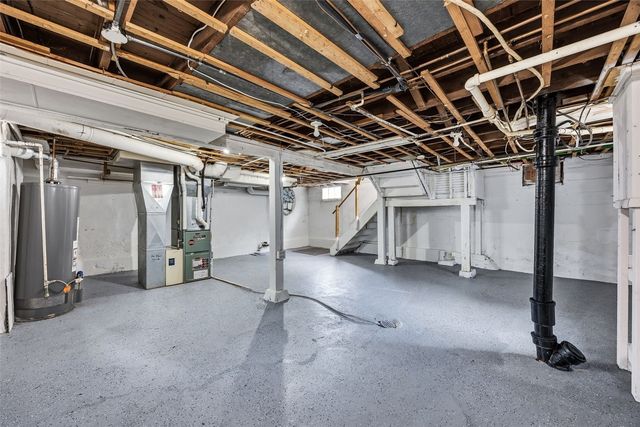 516 Forest Drive SE, Cedar Rapids, IA 52403