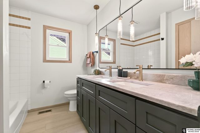 4201 Browning Street, Lincoln, NE 68516