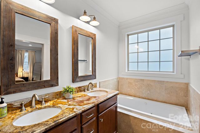 2325 Barry Street, Charlotte, NC 28205