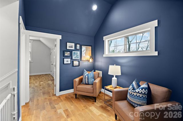 2325 Barry Street, Charlotte, NC 28205