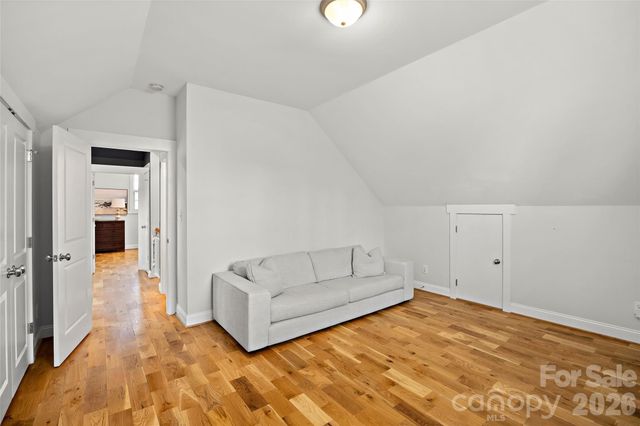 2325 Barry Street, Charlotte, NC 28205