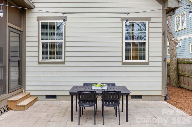 2325 Barry Street, Charlotte, NC 28205