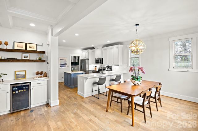 2325 Barry Street, Charlotte, NC 28205