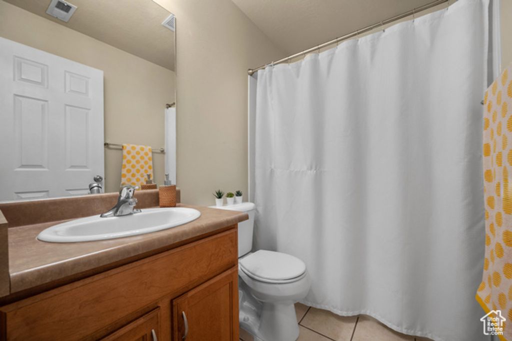 Image 21 of property listing at 929 W 670 S #9, Pleasant Grove, UT 84062