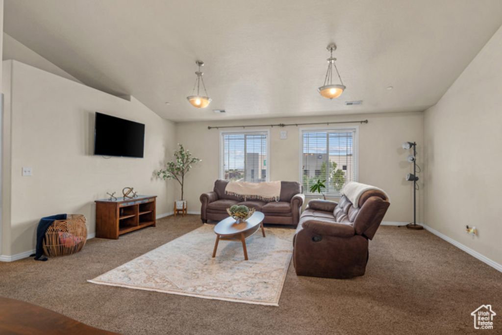 Image 4 of property listing at 929 W 670 S #9, Pleasant Grove, UT 84062