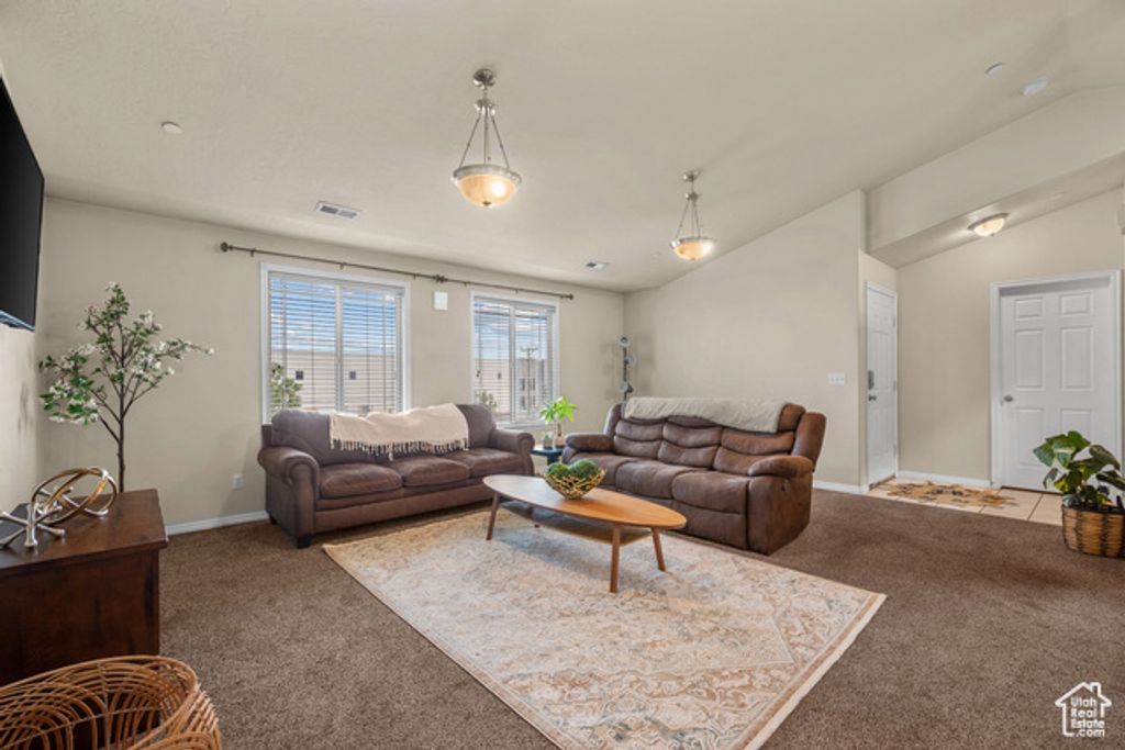 Image 5 of property listing at 929 W 670 S #9, Pleasant Grove, UT 84062