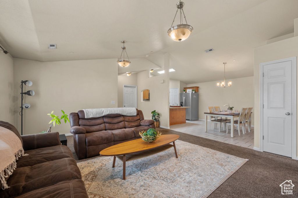 Image 6 of property listing at 929 W 670 S #9, Pleasant Grove, UT 84062