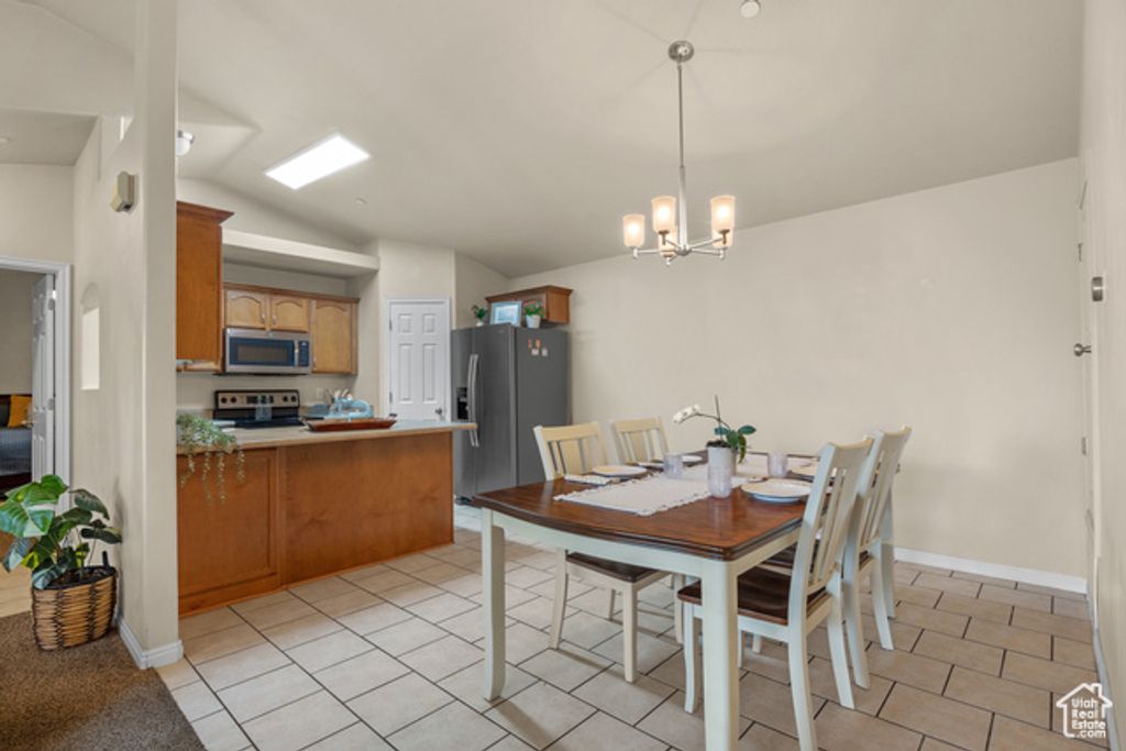 Image 8 of property listing at 929 W 670 S #9, Pleasant Grove, UT 84062