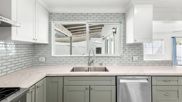 13553 Carriage Road, Poway, CA 92064