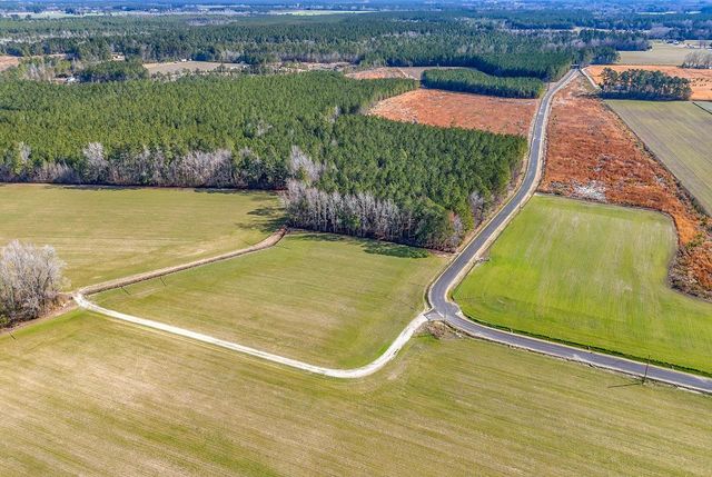 4633 Grainger Circle, Green Sea, SC 29545