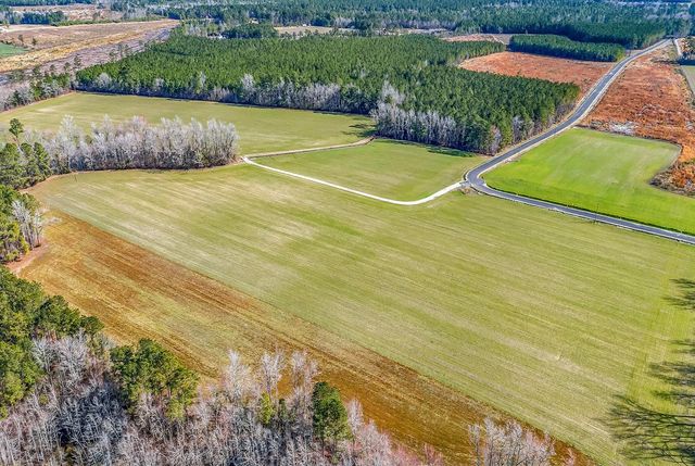 4633 Grainger Circle, Green Sea, SC 29545