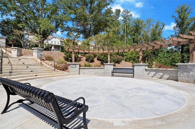 140 Lambdin Lane, Alpharetta, GA 30022