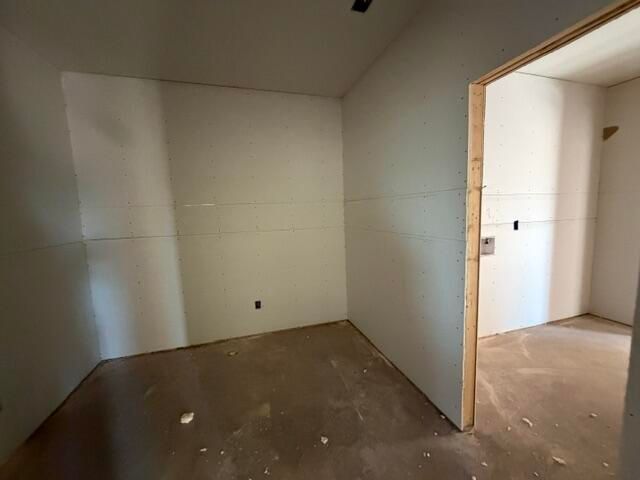 3937 Wildebeest Way, San Angelo, TX 76901