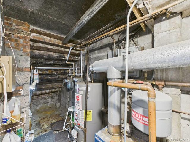 1256 Allerton Avenue, Bronx, NY 10469