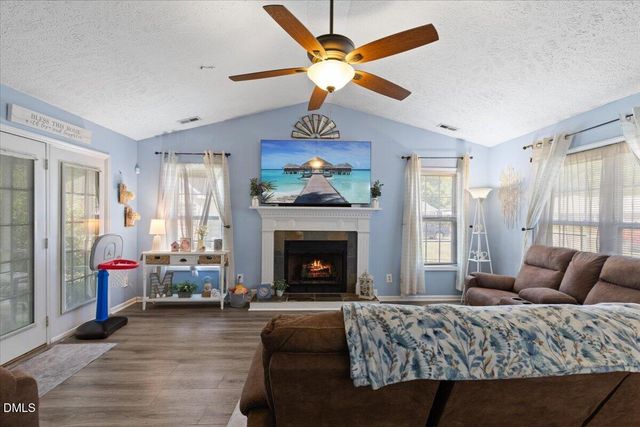 4210 Achilles Drive, Hope Mills, NC 28348