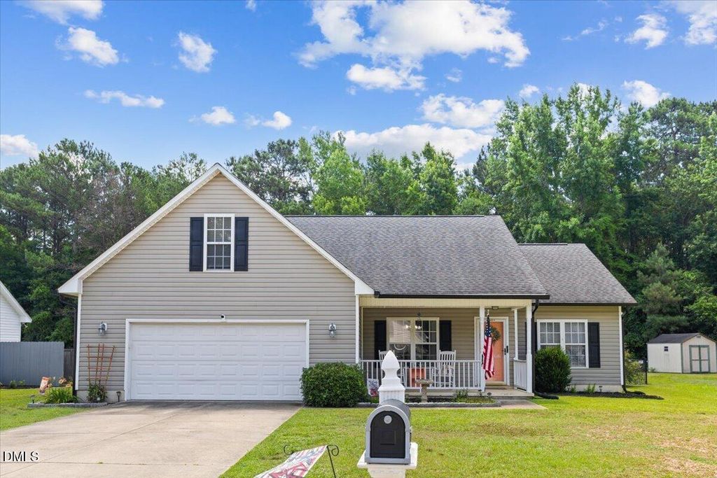 4210 Achilles Drive, Hope Mills, NC 28348