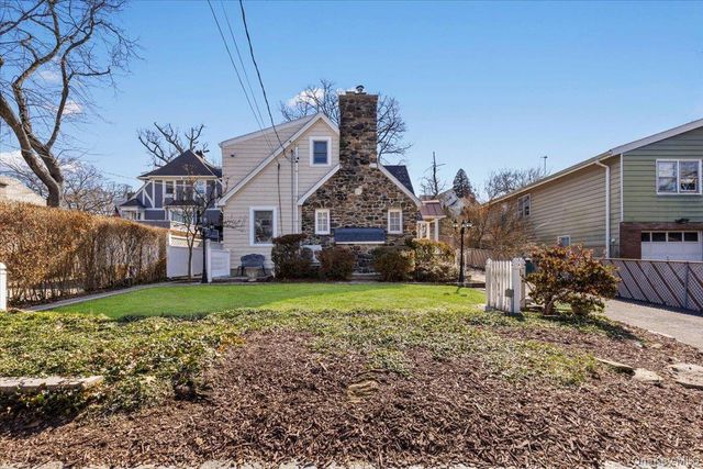 58 Kingston Avenue, Yonkers, NY 10701