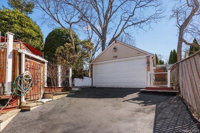 58 Kingston Avenue, Yonkers, NY 10701