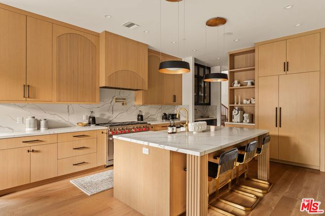 4163 Sunnyslope Avenue, Sherman Oaks, CA 91423