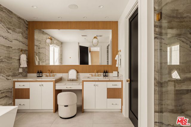 4163 Sunnyslope Avenue, Sherman Oaks, CA 91423