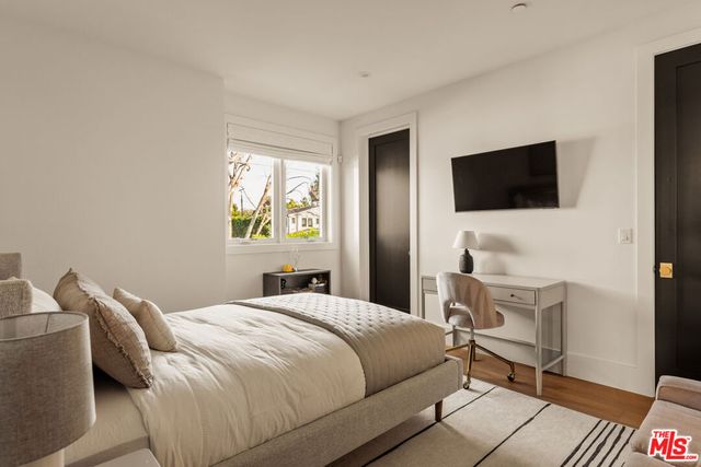 4163 Sunnyslope Avenue, Sherman Oaks, CA 91423