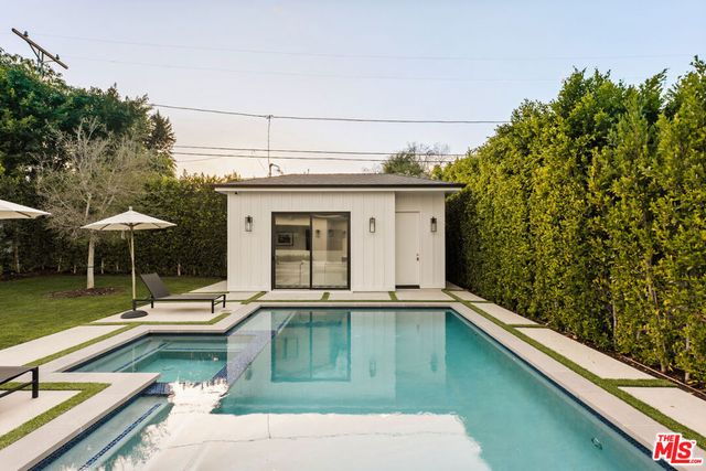 4163 Sunnyslope Avenue, Sherman Oaks, CA 91423