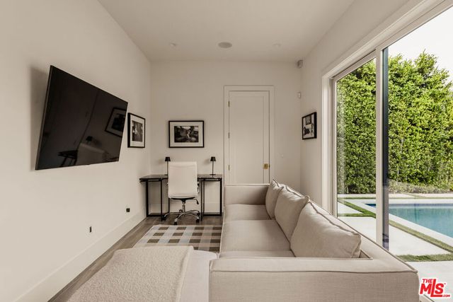 4163 Sunnyslope Avenue, Sherman Oaks, CA 91423