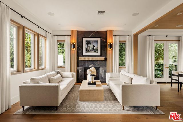 4163 Sunnyslope Avenue, Sherman Oaks, CA 91423