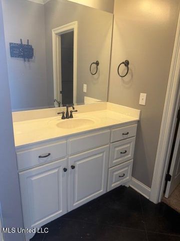 406 Bullock Circle, Richland, MS 39218