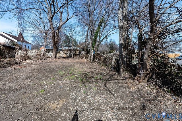 2813 Burfoot St, Richmond, VA 23224