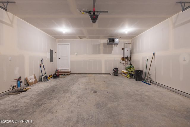 10319 E Heartland Loop, Palmer, AK 99645