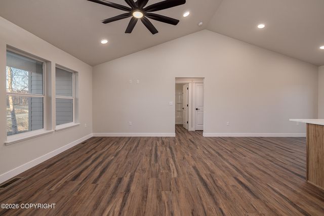 10319 E Heartland Loop, Palmer, AK 99645