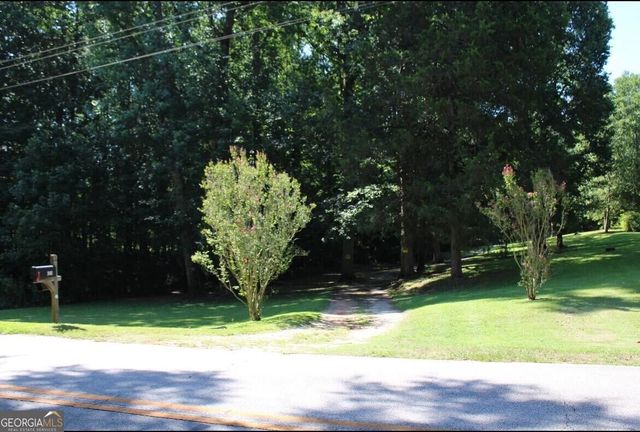 948 Hightower Trail, Oxford, GA 30054