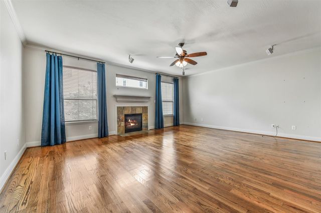 326 Malone Street, Houston, TX 77007