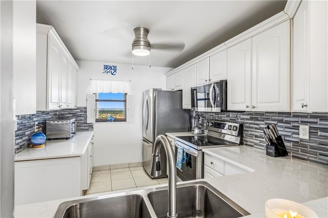 3200 N Highway A1a None 1105, Fort Pierce, FL 34949