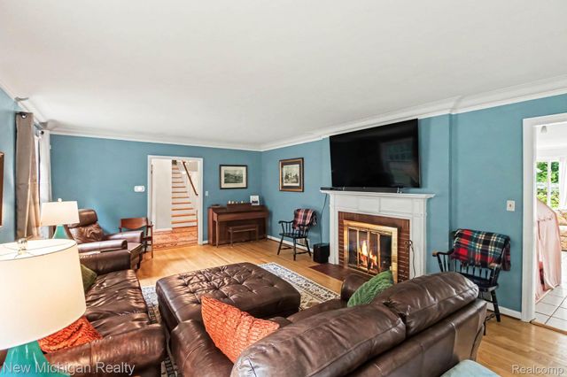 1813 Lincoln Drive, Flint, MI 48503
