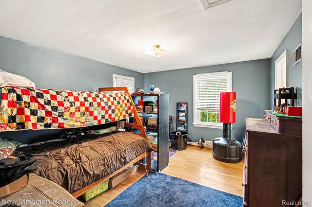 1813 Lincoln Drive, Flint, MI 48503